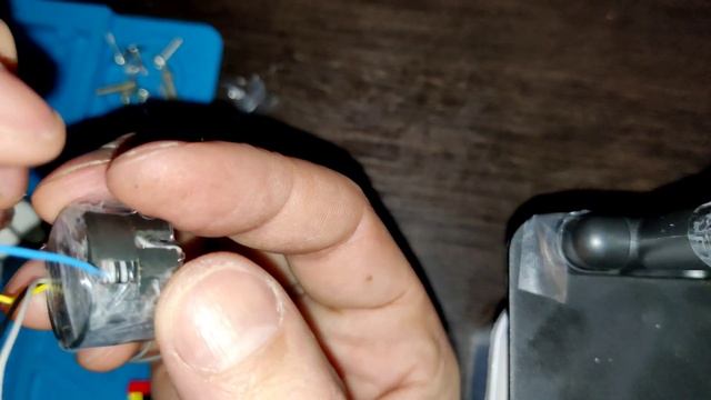 Как собрать электрошокер, часть 2/ Намотка трансформатора для инвертора смотреть онлайн