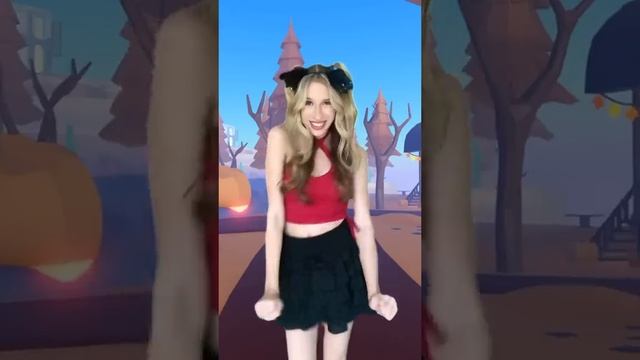 IRL Roblox "Cat Ears" Tiktok Trend смотреть онлайн