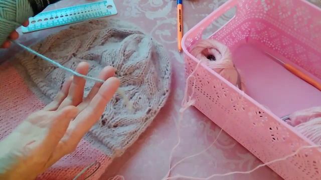 Вязание.Шапка и бактус из пуха норки ? смотреть онлайн