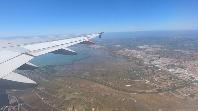 Wonderful take off at Valencia airport ? Espectacular despegue en el aeropuerto de Manises Valencia смотреть онлайн