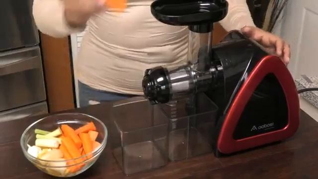 Aobosi AMR520 Slow Masticating juice-Trini Cooking with Natasha смотреть онлайн