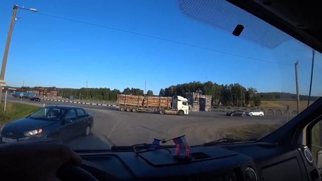 Удачно загрузилься?!? Логист побоку. ?.По Уралу!?Челябинск/Смышляевка смотреть онлайн