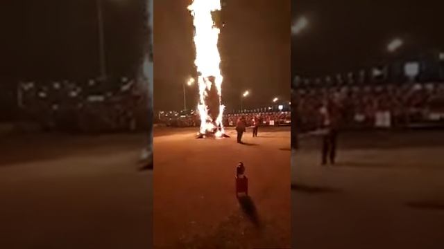 Сожжение Масленицы. Москва. Парк Горького. смотреть онлайн