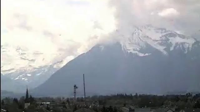 2014-4-22, Webcam BernerOberland смотреть онлайн