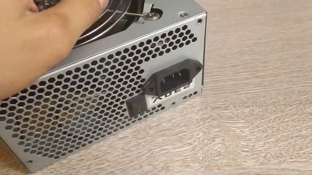 Как получить 12 вольт с блока питания от компьютера смотреть онлайн