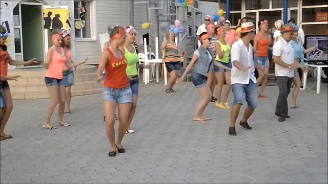 Рок н ролл перевернутый на 90 смотреть онлайн