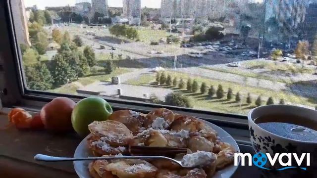 ЯБЛОЧНЫЕ КРУЖОЧКИ, ОБЖАРЕННЫЕ В КЛЯРЕ С САХАРНОЙ ПУДРОЙ... смотреть онлайн