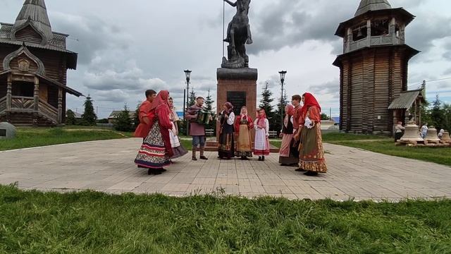 с. Большеречье, ансамбль "Гусельки" (г. Омск) смотреть онлайн