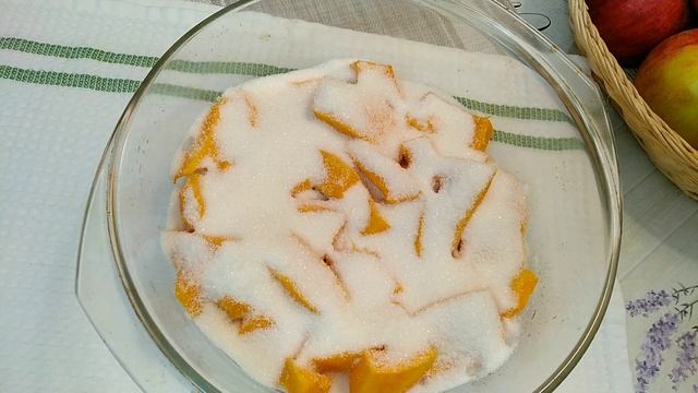 Женская мода и стиль для романтических свиданий