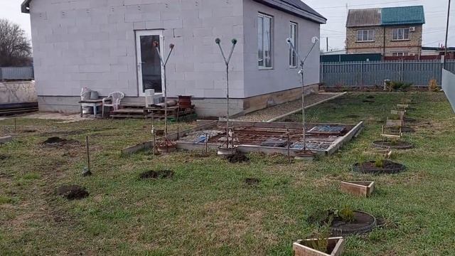 564.Начали делать навес,не так просто как казалось.