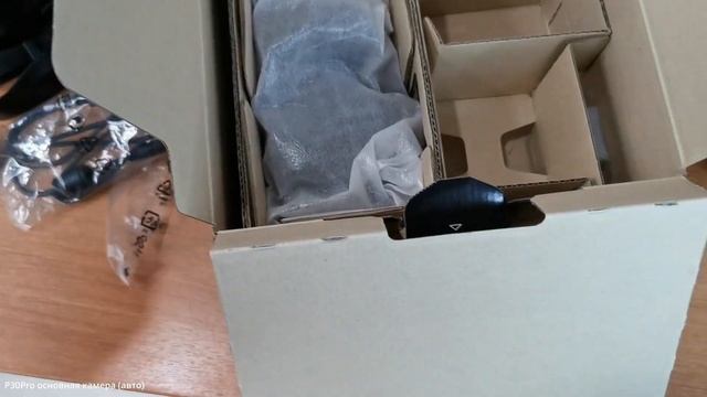 2. Распаковка и цены Nikon Z50 + 16-50 + FTZ. По сути, моя первая камера достойного уровня.