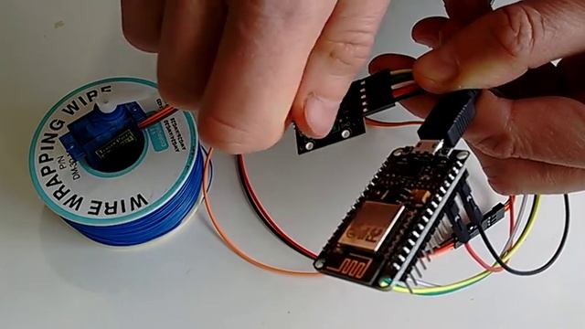 ESP8266 and Visuino: Control Servo Remotely over Wi-Fi with Rotary Encoder смотреть онлайн