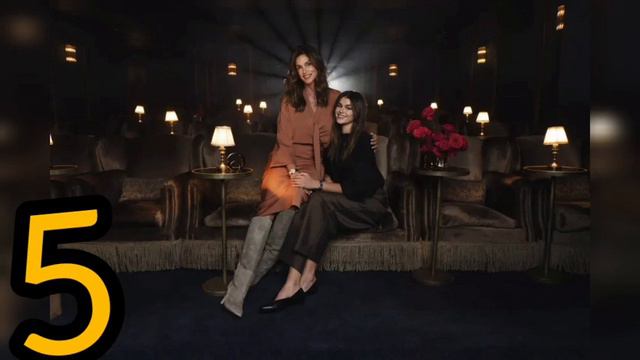 Kaia Gerber and Cindy Crawford for Omega. смотреть онлайн