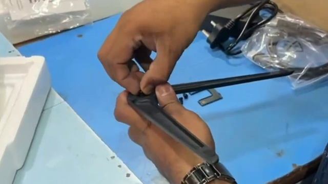 FINGERS 21.5inThe Big Picture # LED Monitors смотреть онлайн