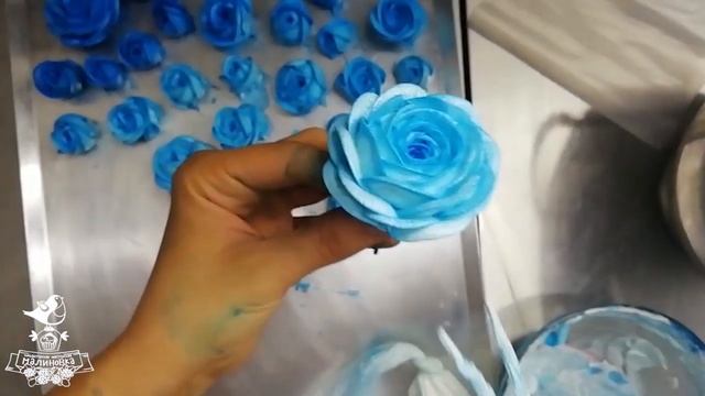 Как НЕЛЬЗЯ делать розы из белкового крема. Розы из БЗК одной насадкой! смотреть онлайн