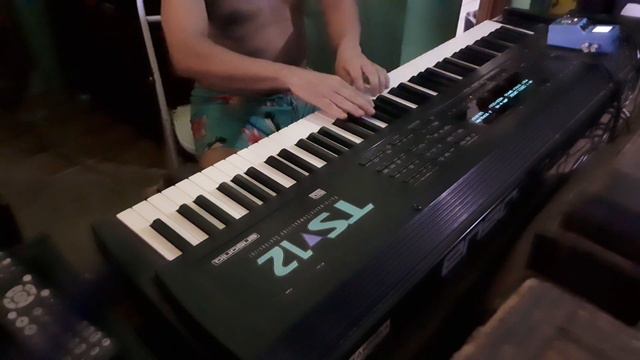 Are You Felin' Me? by Aaliyah and ROM OC: 329 C. смотреть онлайн