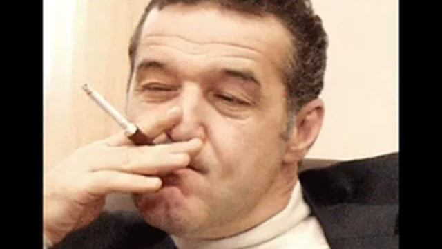 5 minute de injuraturi cu Gigi Becali ! смотреть онлайн