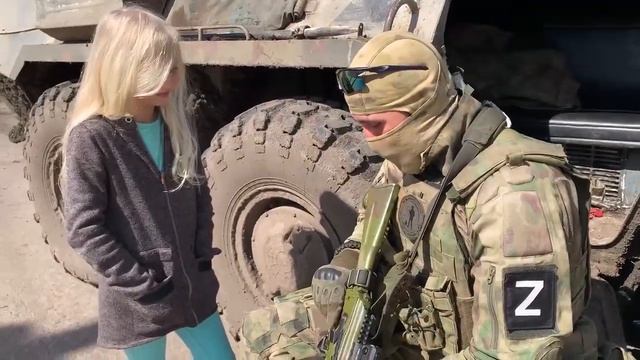 Солдат ребенка не обидит!!! смотреть онлайн