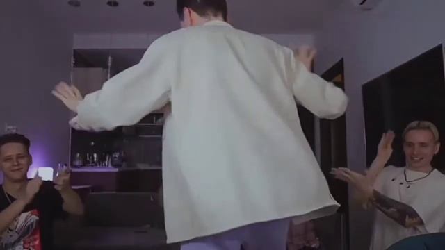 -хестишкин¦«Девочка с веером»- смотреть онлайн