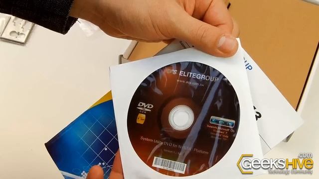 ECS MCP61M-M3 Motherboard - Unboxing by www.geekshive.com смотреть онлайн