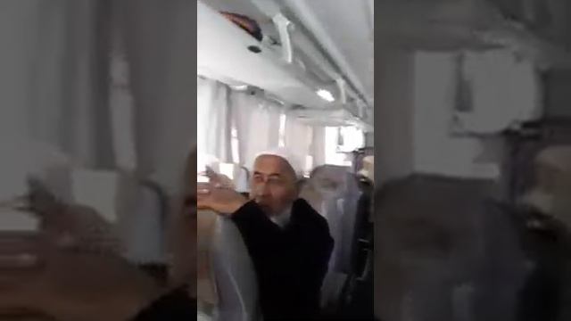 Наши паломники малого хаджа прилетели в Медину! смотреть онлайн