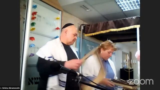 Шахарит в Песах смотреть онлайн