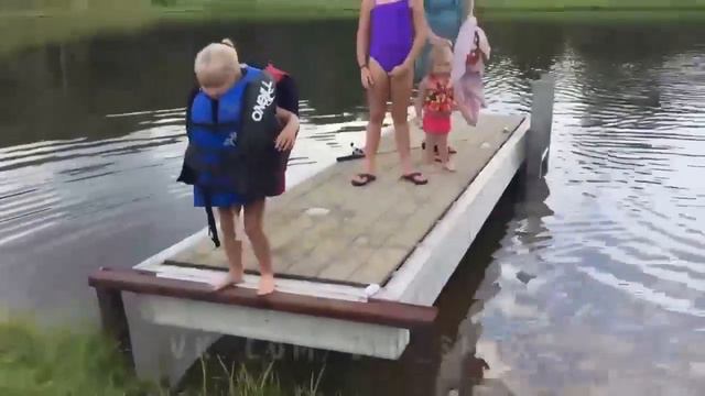 Когда сильно боишься воды смотреть онлайн