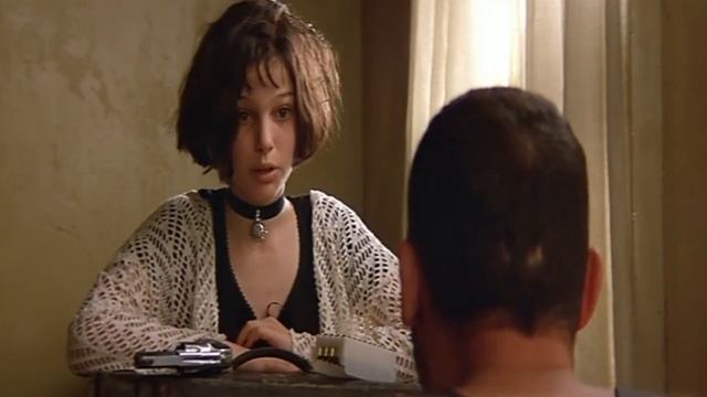 Leon Jean Reno Insegnami A Fare Le Pulizie смотреть онлайн