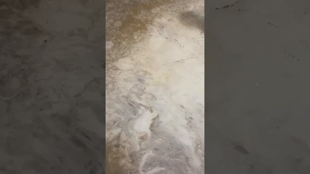 Стол выдвижной под мрамор , над подвесной тумбой. Сделаем на заказ.Пишите в комментариях. смотреть онлайн