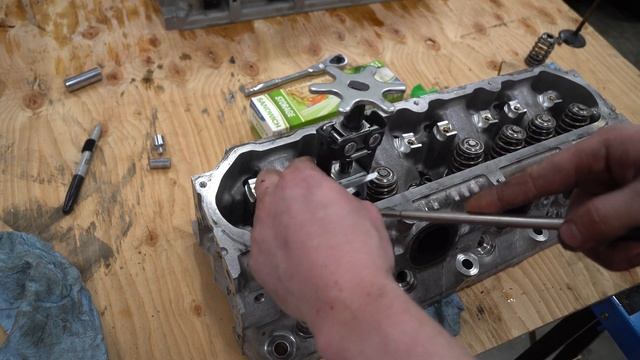 DISASSEMBLING 6.2 LT1 CORVETTE C7 ENGINE смотреть онлайн