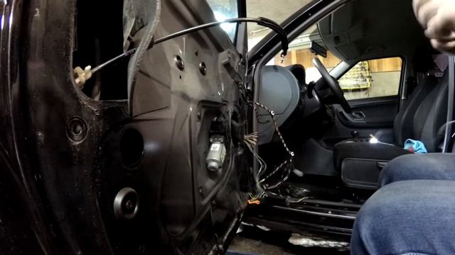 skoda fabia ремонт эл. проводки двери смотреть онлайн