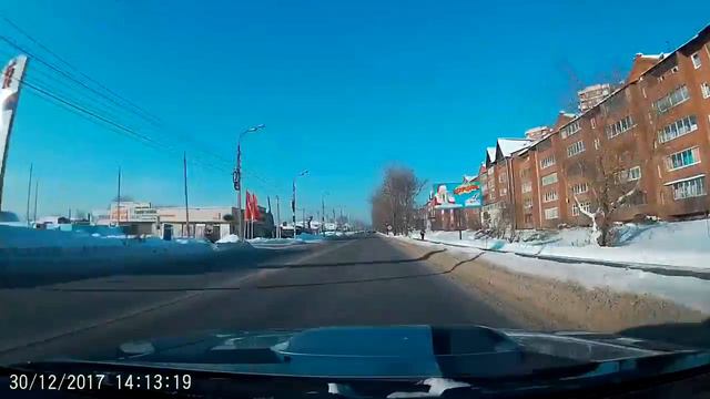 Чуть не в бочину смотреть онлайн