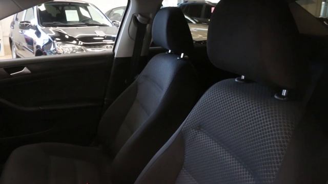 Volkswagen Jetta (БЕЛЫЙ) смотреть онлайн