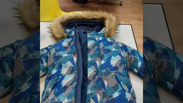 Зимний комплект для мальчика с пуховой подстежкой. смотреть онлайн
