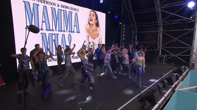 West End LIVE 2018: Mamma Mia! смотреть онлайн