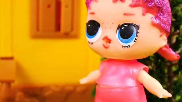 ПОДДЕЛКИ против ОРИГИНАЛА!!! История про Куклы Лол сюрприз в лагере смотреть онлайн