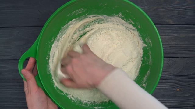 Больше НЕ ЖДУ, КОГДА ПОДНИМЕТСЯ ТЕСТО, ЖАРЮ СРАЗУ ☆ Моментальные ПИРОЖКИ, ПЫШНЫЕ КАК ПУХ смотреть онлайн