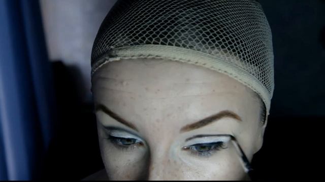 Twiggy Makeup Tutorial смотреть онлайн