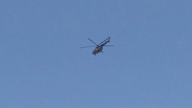 Sky and Helicopter смотреть онлайн
