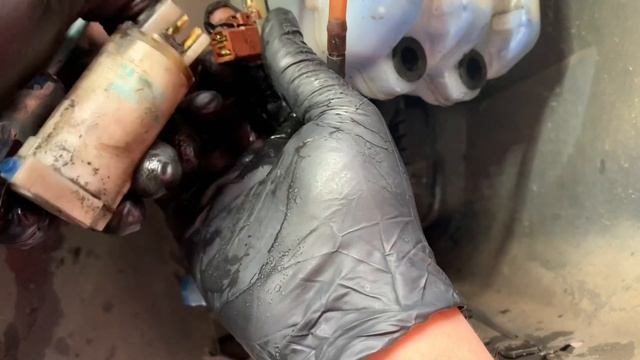 Windscreen washer not working (pump Replacement) Honda Jazz / Honda Fit 2002-2008 смотреть онлайн