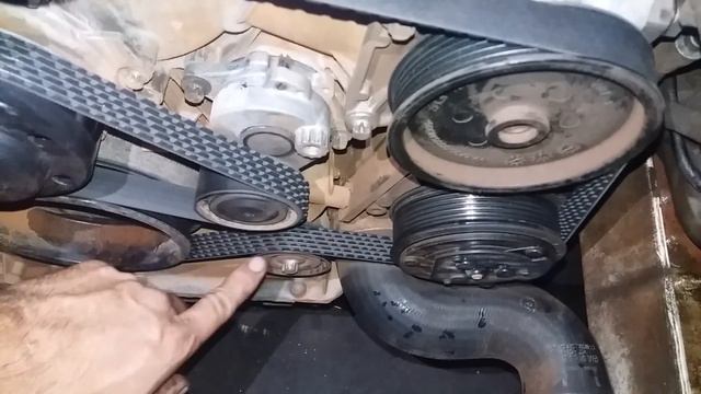 Posição da correia do alternador e acessórios da sprinter 313, 415 e 515 смотреть онлайн