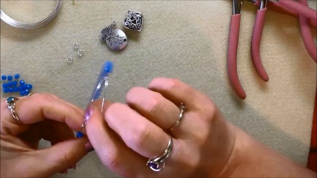 How To Make Adjustable Memory Wire Bracelet смотреть онлайн
