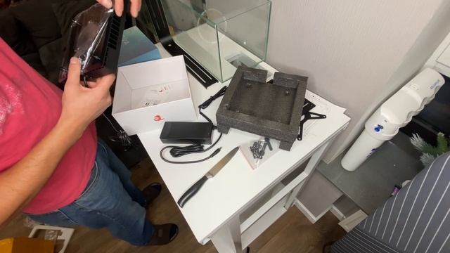 Распаковка Chihiros Nova 1 + оригинальный кронштейн. смотреть онлайн