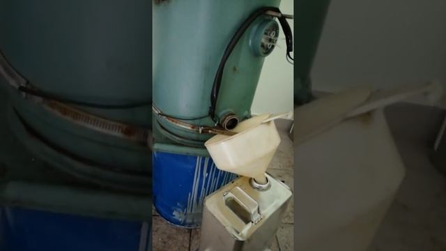 Ролик №3 Ремонт чиллера "Замена компрессора" смотреть онлайн