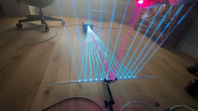 Laser Harp 2.0 Demo смотреть онлайн