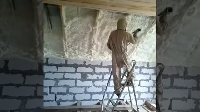 Утепление стен пенополиуретаном ППУ