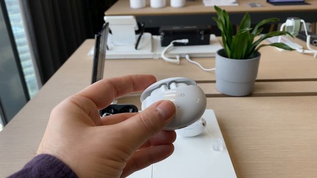Huawei FreeBuds 4i Hands-On (Căşti TWS cu ANC, ofertă specială cu Huawei Band 4 cadou) смотреть онлайн