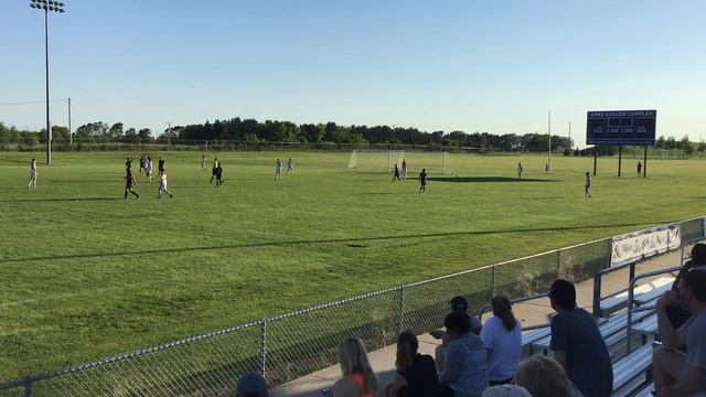 MapleBrook Menace vs Salvo SC 05B Navy(1 of 2) смотреть онлайн