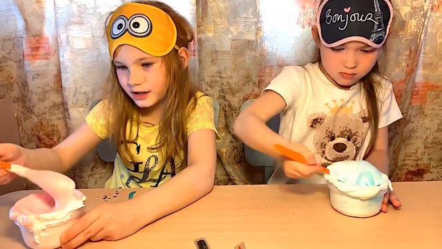 ДЕЛАЕМ СЛАЙМЫ С ЗАКРЫТЫМИ ГЛАЗАМИ!!! смотреть онлайн