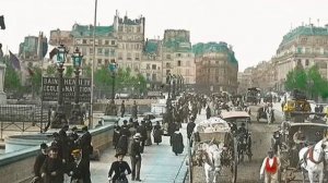 ПОД НЕБОМ ПАРИЖА